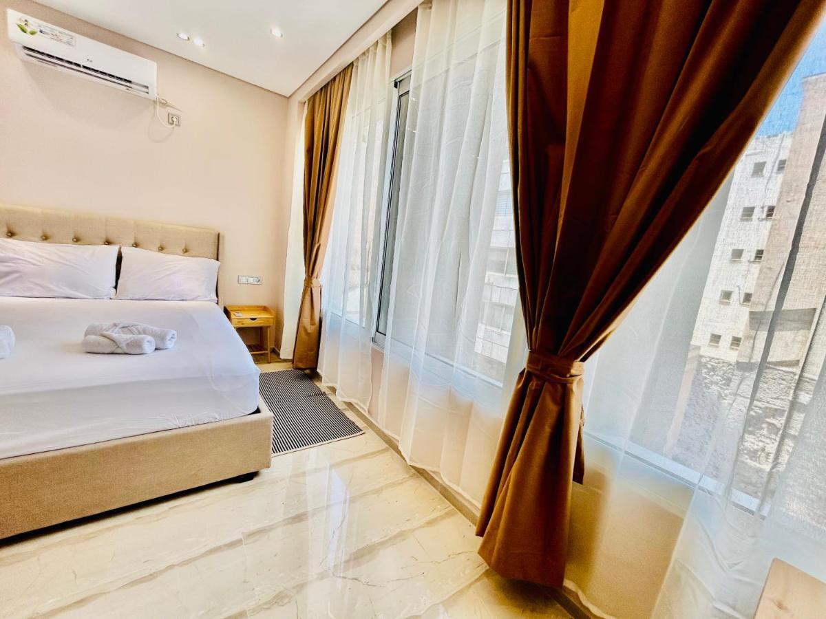Port Twins Suites No1 Le Pirée Extérieur photo