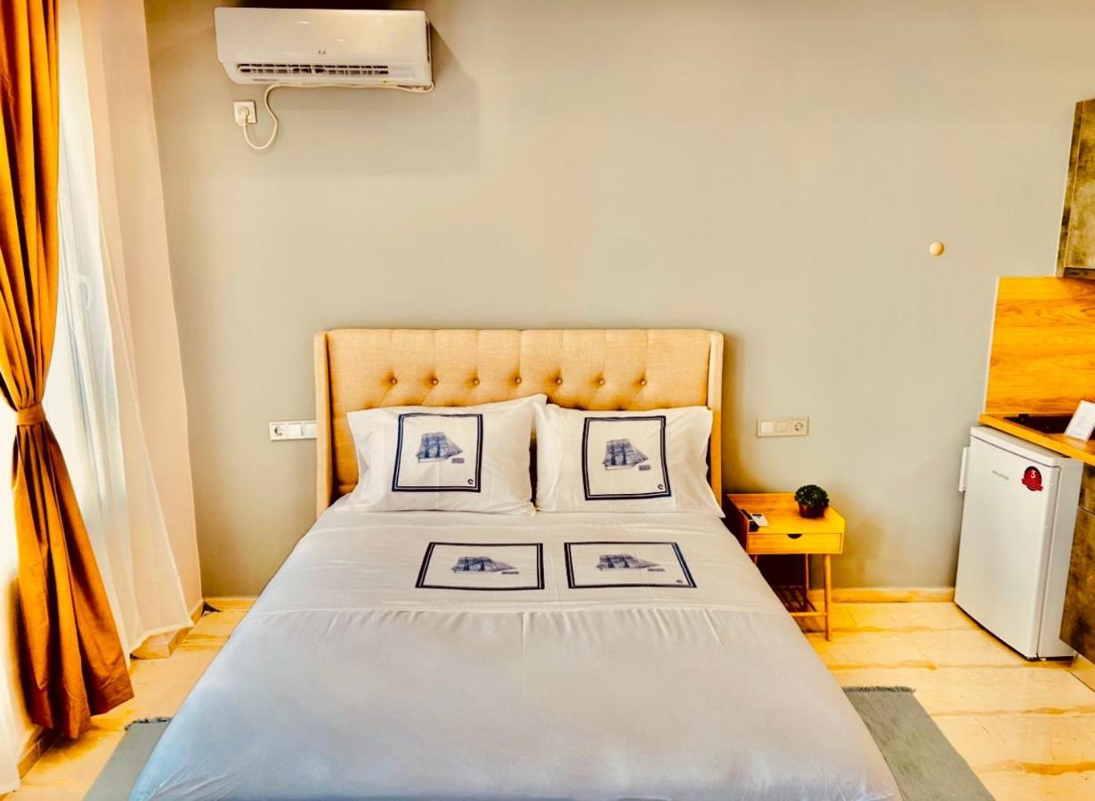 Port Twins Suites No1 Le Pirée Extérieur photo